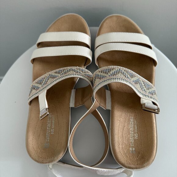 Naturalizer - Off White - Sandals with Beading - Size 8 - Picture 2 of 10